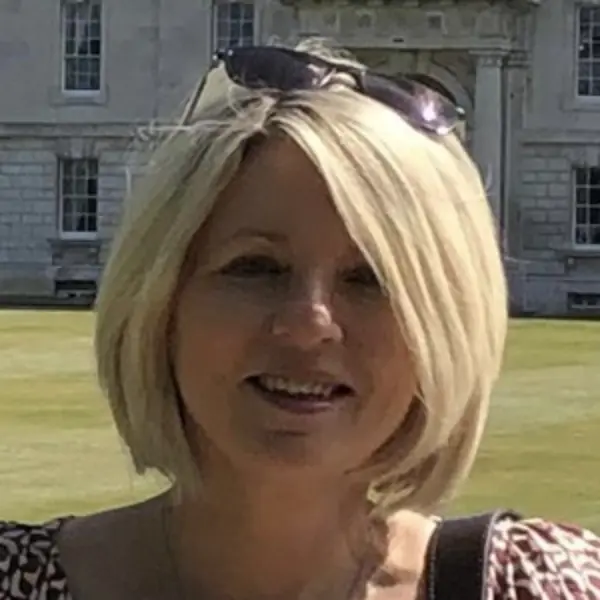 Elaine Pope